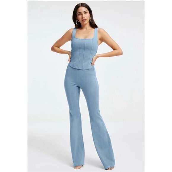 Good American Pull on Light Wash Flare Stretch Denim Jean NWT SIZE 2 - Picture 1 of 6